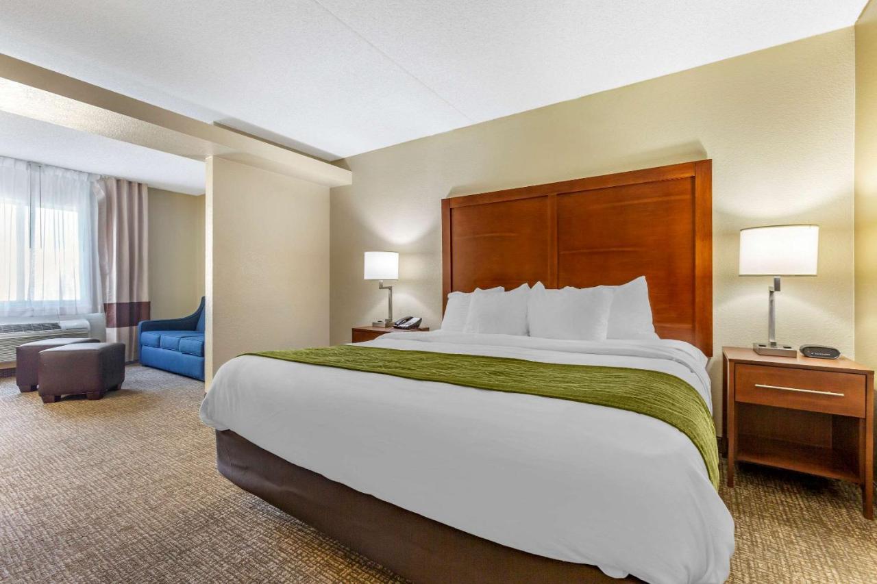 Comfort Inn & Suites Phoenix North - Deer Valley Zewnętrze zdjęcie